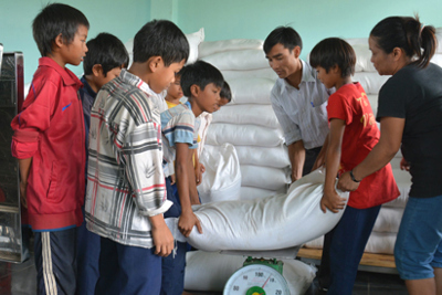 Tổng cục Dự trữ Nhà nước xuất cấp gần 4 vạn tấn gạo hỗ trợ học sinh vùng khó khăn