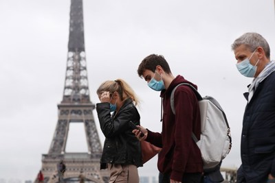 Dịch viêm đường hô hấp cấp COVID-19: Pháp tái phong tỏa toàn quốc
