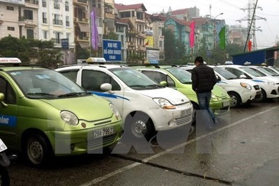 Bộ Giao thông Vận tải không đồng ý ''mặc đồng phục'' cho taxi