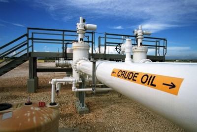 Giá dầu thế giới tiếp tục giảm