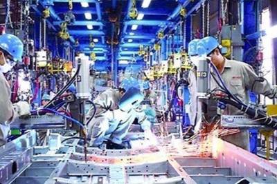 Tăng tốc phục hồi sản xuất công nghiệp