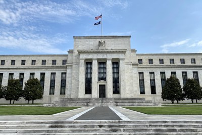 Fed đối mặt với những lựa chọn đầy thách thức kể từ những năm 1970