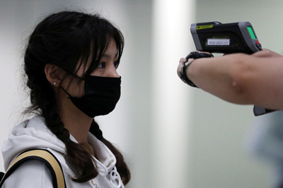Máy đo thân nhiệt hồng ngoại có hiệu quả ngăn dịch virus corona?
