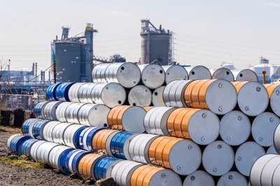 10 doanh nghiệp có nhiệm vụ nhập khẩu 2,4 triệu m3 xăng dầu trong quý II