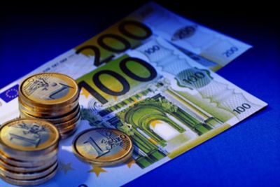 Pháp sẵn sàng chi hàng chục tỷ Euro để hỗ trợ các doanh nghiệp gặp khó khăn