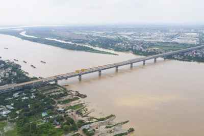 Rủi ro đầu tư bất động sản ven sông Hồng