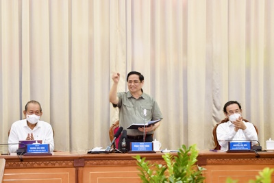 Thủ tướng Chính phủ đôn đốc công tác phòng chống dịch tại TP. Hồ Chí Minh