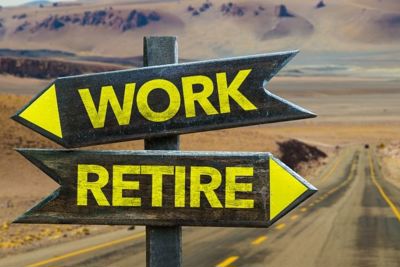 Viên chức đến tuổi nghỉ hưu được kéo dài thời gian công tác tối đa 5 năm