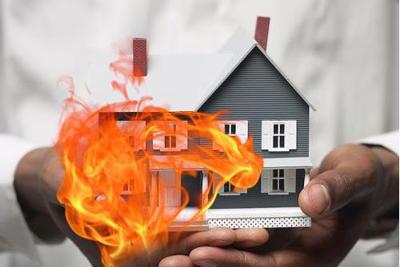 Vì sao vay mua nhà phải kèm bảo hiểm cháy nổ?