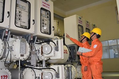Bộ Công Thương kiểm tra chi phí sản xuất kinh doanh điện năm 2018 của EVN