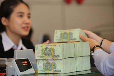 Bất chấp sóng gió, đồng tiền Việt vẫn vững vàng