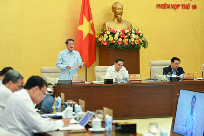 Ủy ban Thường vụ Quốc hội đồng ý kéo dài cơ chế đặc thù với TP. Hồ Chí Minh 