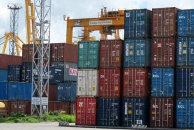 Kiên quyết “trục xuất” container phế liệu chây ì tại cảng biển 