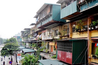 Cải tạo chung cư cũ ở Hà Nội: Phải xé rào quy hoạch?