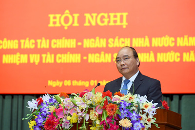 Thủ tướng Chính phủ Nguyễn Xuân Phúc: Tin tưởng và kỳ vọng vào sự đi đầu của Bộ Tài chính