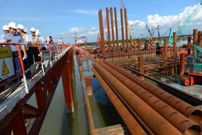 Tăng cường sử dụng vật tư, hàng hóa sản xuất trong nước với dự án đầu tư phát triển