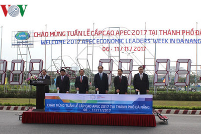 Lễ Khởi động đồng hồ đếm ngược Chào mừng Tuần lễ cấp cao APEC 2017