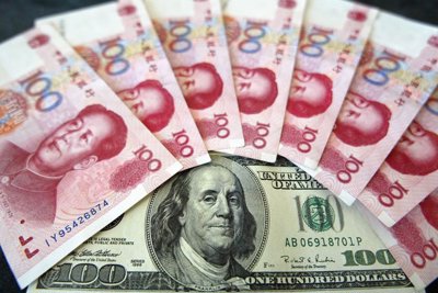 Nhân dân tệ giảm mạnh so với đồng USD, thấp kỷ lục so với rổ tiền tệ