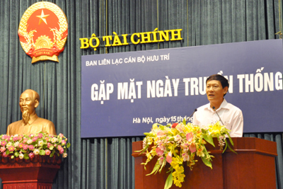 Bộ Tài chính tổ chức “Gặp mặt ngày truyền thống” cán bộ hưu trí
