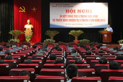  6 tháng: thu thuế xuất nhập khẩu tăng 4,1% so với cùng kỳ 