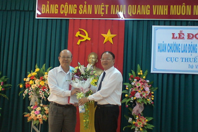 Hoàn cảnh nào cũng phải phấn đấu hoàn thành nhiệm vụ Hoàn cảnh nào cũng phải phấn đấu hoàn thành nhiệm vụ