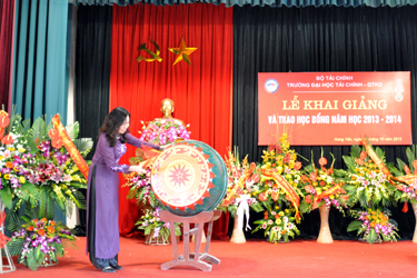 Phát triển Trường Đại học Tài chính – Quản trị kinh doanh lên một tầm cao mới