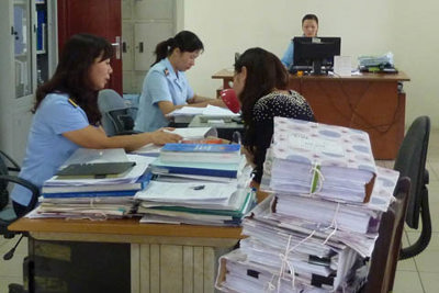 Siết chặt kiểm soát buôn lậu, gian lận thuế dịp Tết Giáp Ngọ Siết chặt kiểm soát buôn lậu, gian lận thuế dịp Tết Giáp Ngọ