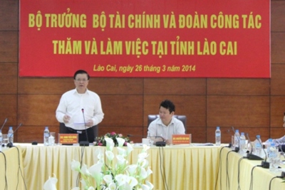 Bộ trưởng Bộ Tài chính Đinh Tiến Dũng làm việc tại Lào Cai