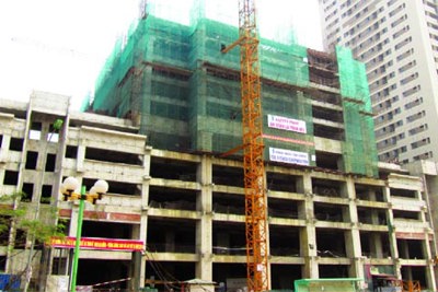 Nới van tín dụng cho bất động sản: Cửa vay vẫn hẹp
