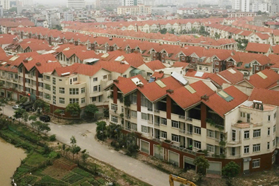 Đất đô thị như gà đẻ trứng vàng vào túi tư nhân
