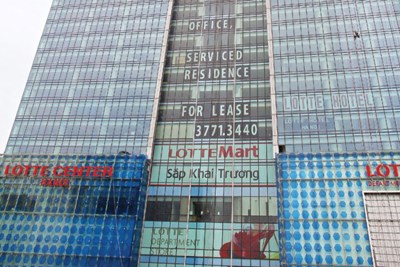 Trung tâm thương mại cao cấp đìu hiu, lời cảnh báo cho Lotte