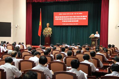 Triển khai thực hiện Nghị quyết 13/NQ-CP ngày 10/5/2012 của Chính phủ về một số giải pháp tháo gỡ khó khăn cho SXKD và hỗ trợ thị trường về thu NSNN Triển khai thực hiện Nghị quyết 13/NQ-CP ngày 10/5/2012 của Chính phủ về một số giải pháp tháo gỡ khó khăn cho SXKD và hỗ trợ thị trường về thu NSNN