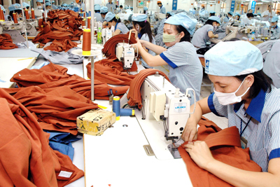 Hoàn thiện hệ thống định mức và dự toán chi phí trong doanh nghiệp may