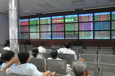 Hiệu quả hoạt động tạo lập thị trường trên thị trường chứng khoán Việt Nam