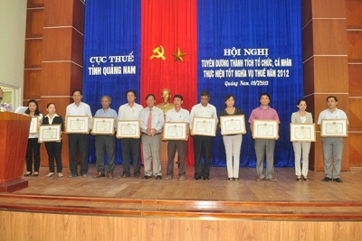 Đồng lòng, quyết tâm cho “chặng đua” cuối