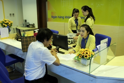 PVcomBank: Vững bước phát triển PVcomBank: Vững bước phát triển