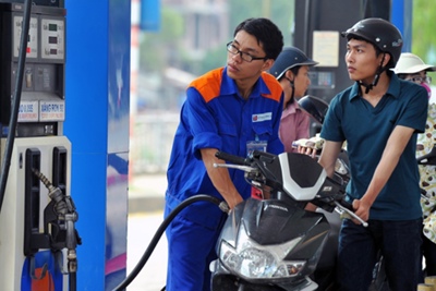 Xăng tăng giá không phải vì tăng thuế bảo vệ môi trường Xăng tăng giá không phải vì tăng thuế bảo vệ môi trường