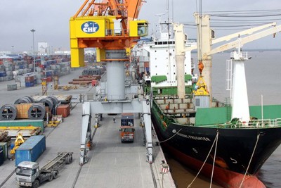 Gỡ vướng cho hoạt động xuất nhập khẩu để tăng thu Ngân sách Nhà nước Gỡ vướng cho hoạt động xuất nhập khẩu để tăng thu Ngân sách Nhà nước