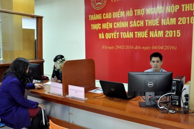“Tháng cao điểm hỗ trợ người nộp thuế” “Tháng cao điểm hỗ trợ người nộp thuế”