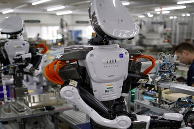 50% công việc của con người sẽ bị thay thế bởi robot trong 15 năm tới