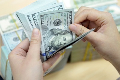 Tỷ giá trung tâm đột ngột tăng mạnh