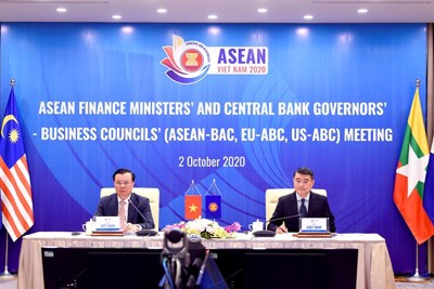 Bộ Tài chính Việt Nam tích cực thúc đẩy các hoạt động hợp tác tài chính khu vực (*)