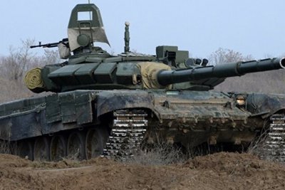Xe tăng chủ lực T-72B3 bị tên lửa Ukraine thổi bay tháp pháo