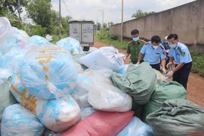 Phát hiện hơn 1 tấn khẩu trang tái chế chuẩn bị tung ra thị trường