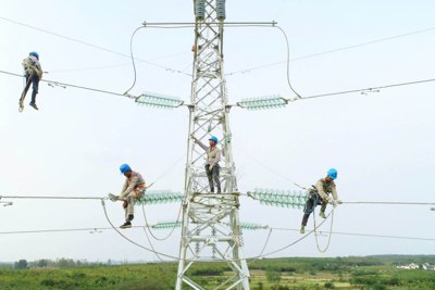 Trung Quốc đối mặt với nguy cơ thiếu điện 