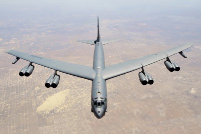 Cận cảnh "Pháo đài bay" B-52 của Mỹ