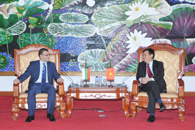 Bộ trưởng Vương Đình Huệ tiếp Phó Thủ tướng Kiêm Bộ trưởng Bộ Tài chính Bungari