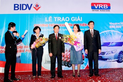 BIDV trao giải trị giá 1,2 tỷ đồng trong chương trình Tiết kiệm dự thưởng
