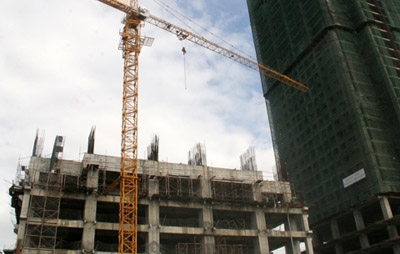 Bất động sản giảm giá sâu, người mua nhà vẫn sợ bị hớ