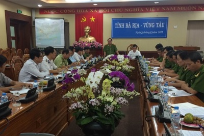 Nổi cộm buôn lậu xăng dầu Nổi cộm buôn lậu xăng dầu